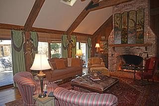 3rd image of 108 Ivy Hall Ln
