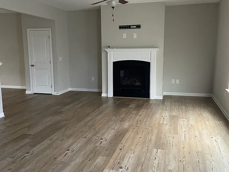 228 Monroe Fields Dr — Photo 33
