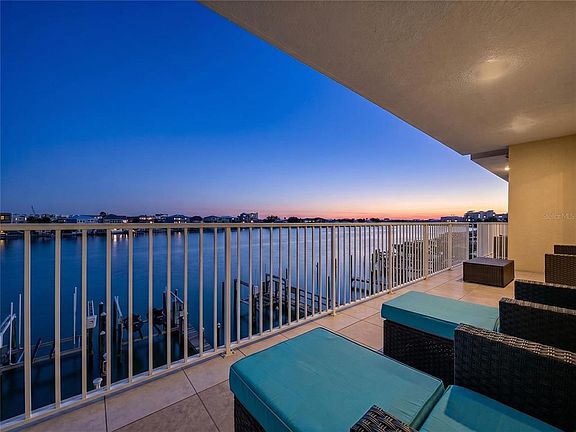 4th image of 600 Bayway Blvd APT 304