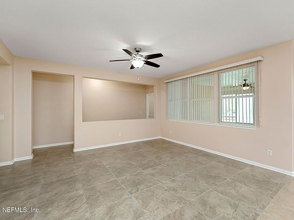 4th image of 756 Rembrandt Ave