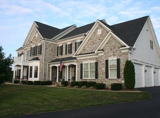 41954 Greenlook Ln, Ashburn, VA 20148