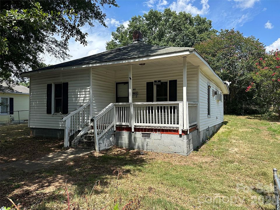 1st image of 1032 Plymouth St