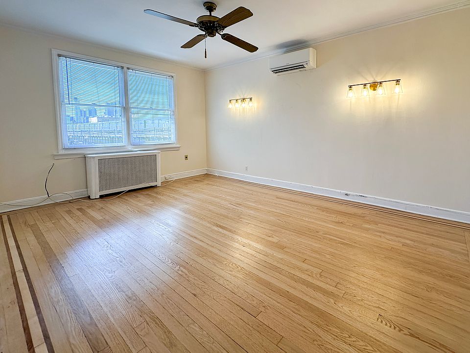 1st image of 31-01 34th Ave #3
