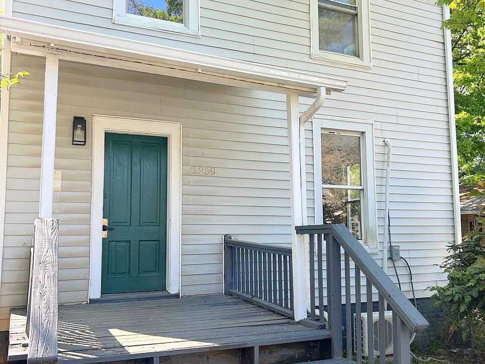 1st image of 2259 Aragon St