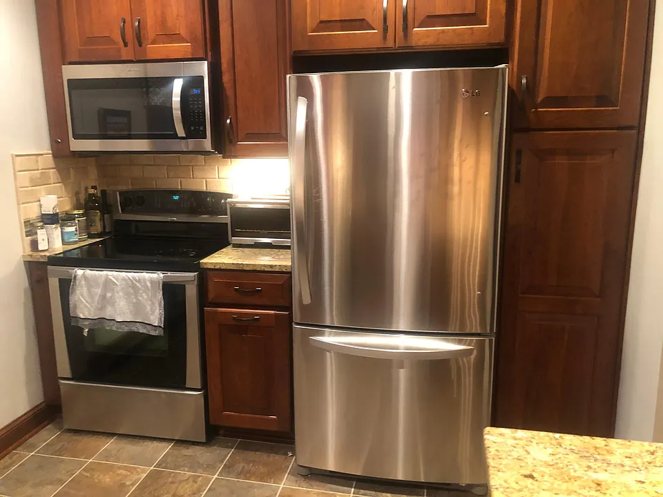 Updated kitchen with appliances