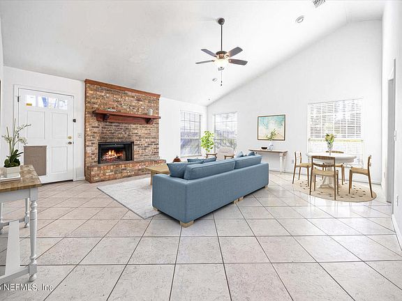 5th image of 4625 MEADOW RUN Place