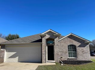 1156 La Rioja Dr, Dallas, TX 75217