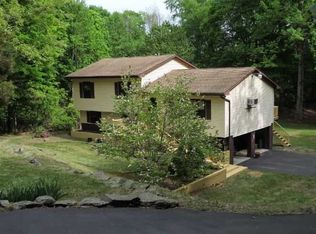 3 Vanessa Ln, Staatsburg, NY 12580