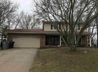 52399 Cavalier Ct, South Bend, IN 46635