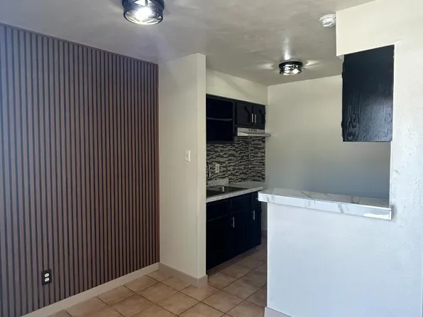2701 E Montgomery St #2, Laredo, TX 78043