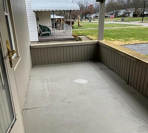 2nd image of 1918 Meadowbrook Ave