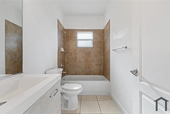 10357 SW 178th St — Photo 13