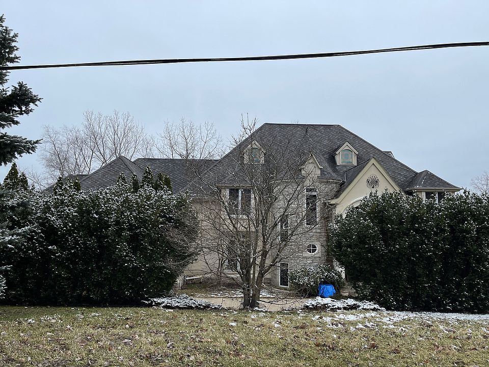 1st image of 2429 Island View Dr