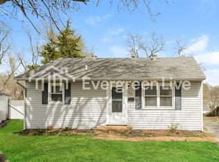 13 Saint Benedict Ct, Saint Louis, MO 63114