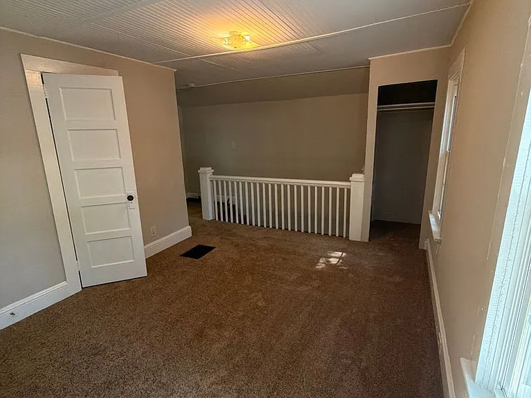 3516 Eastway Dr — Photo 8