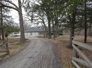 23980 W Grass Lake Rd, Antioch, IL 60002