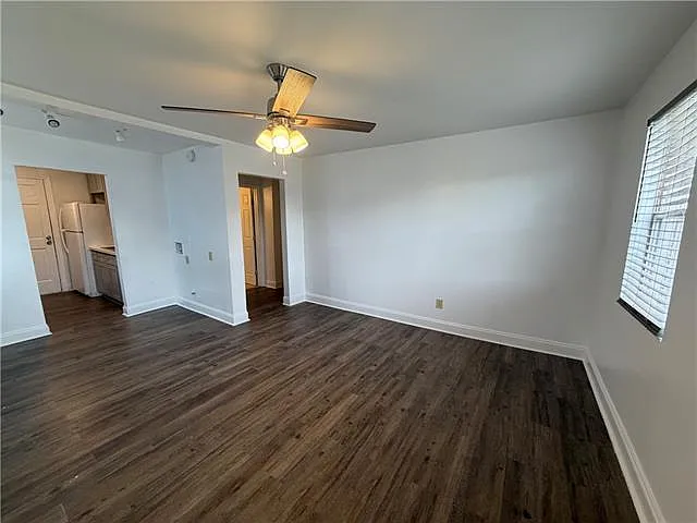 6237 Curie St — Photo 3