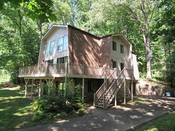 1st image of 1235 Tanglewood Dr
