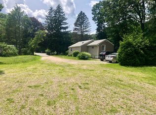 149 Jenckes Hill Rd, Lincoln, RI 02865