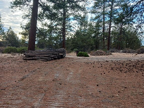 3rd image of 0 Charlpine Rd #&-3