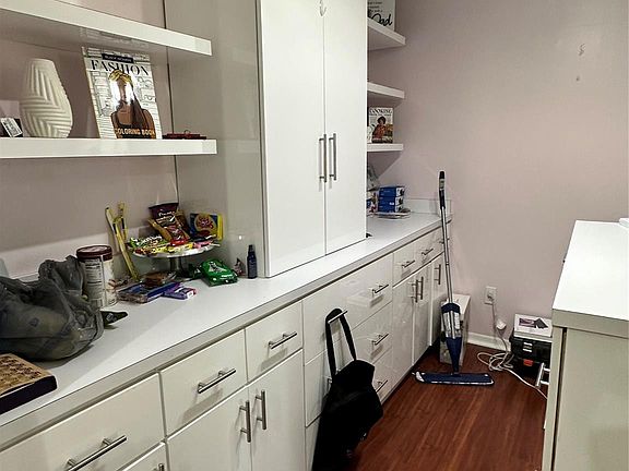 4th image of 12148 Saint Andrews Place #304