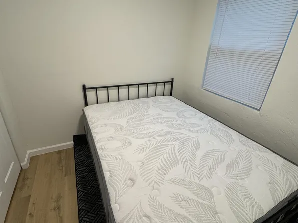 (undisclosed Address), Saint Petersburg, FL 33705