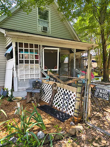 640 Lafrance Rd Photo 1