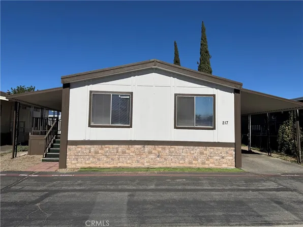 250 N Linden Ave Space 217, Rialto, CA 92376