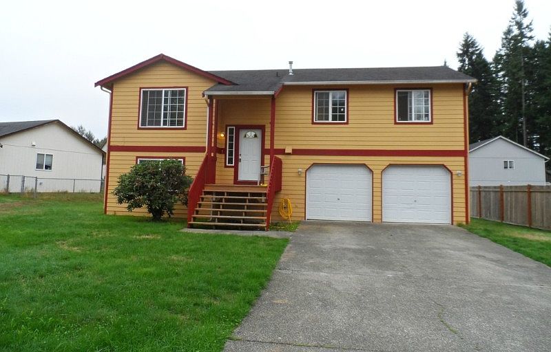 1st image of 5502 230th St E