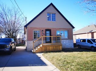 366 E 23rd St, Hamilton, ON L8V 2X6