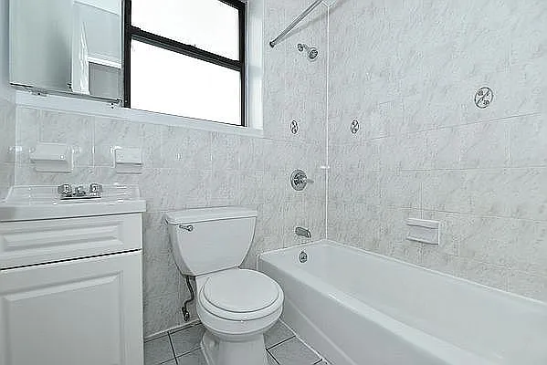 Rented by J Misrahi Realty Corp | media 4