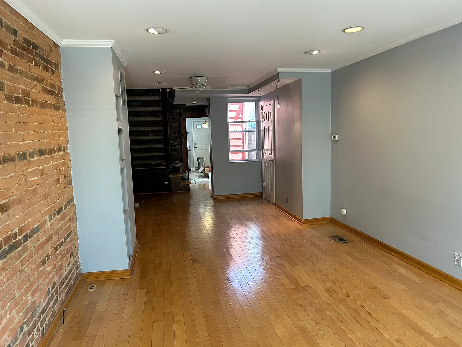 2 bed, 1740 sqft, $2,100 — Photo 3