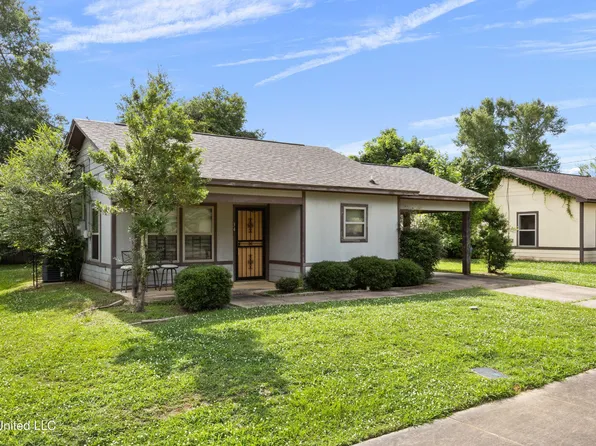 34 Garden Cir, Jackson, MS 39209