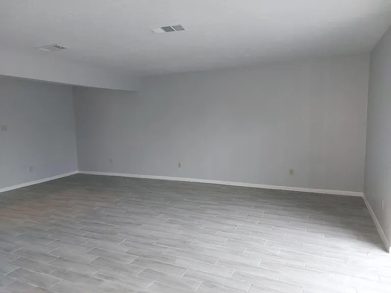 1846 Hollister St #6 — Photo 5
