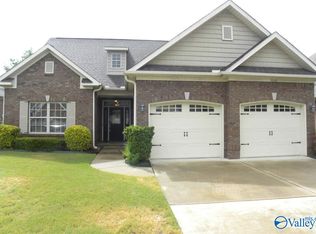 3006 Mallard Point Dr SE, Owens Cross Roads, AL 35763