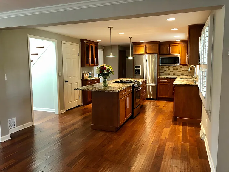 75 Autumnview Rd — Photo 6