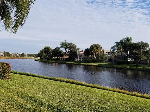 3rd image of 8852 Etera Dr