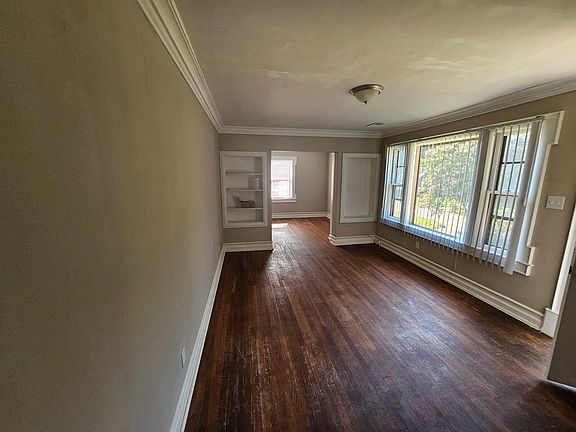 2nd image of 1364 Vicoscia Ave
