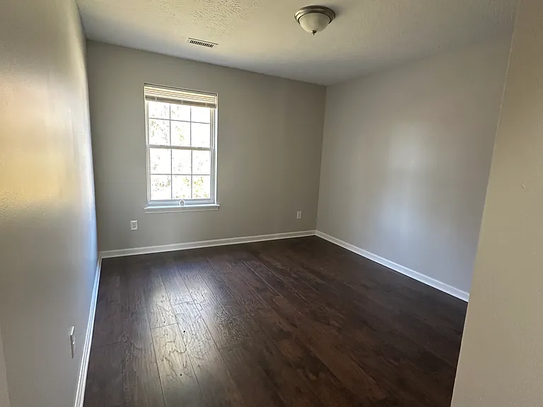 475 Raymond Rd #2 — Photo 7