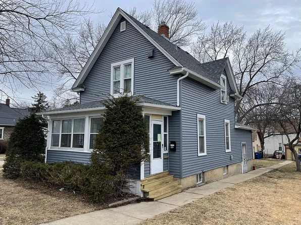 1210 W Main St, Saint Charles, IL 60174