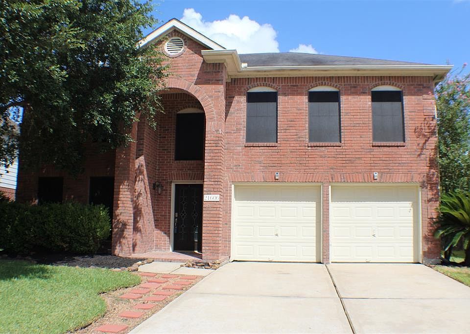 1st image of 21606 Grand Bay Ln