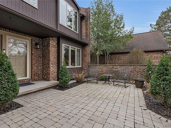 4th image of 61 Hidden Ridge Cmn