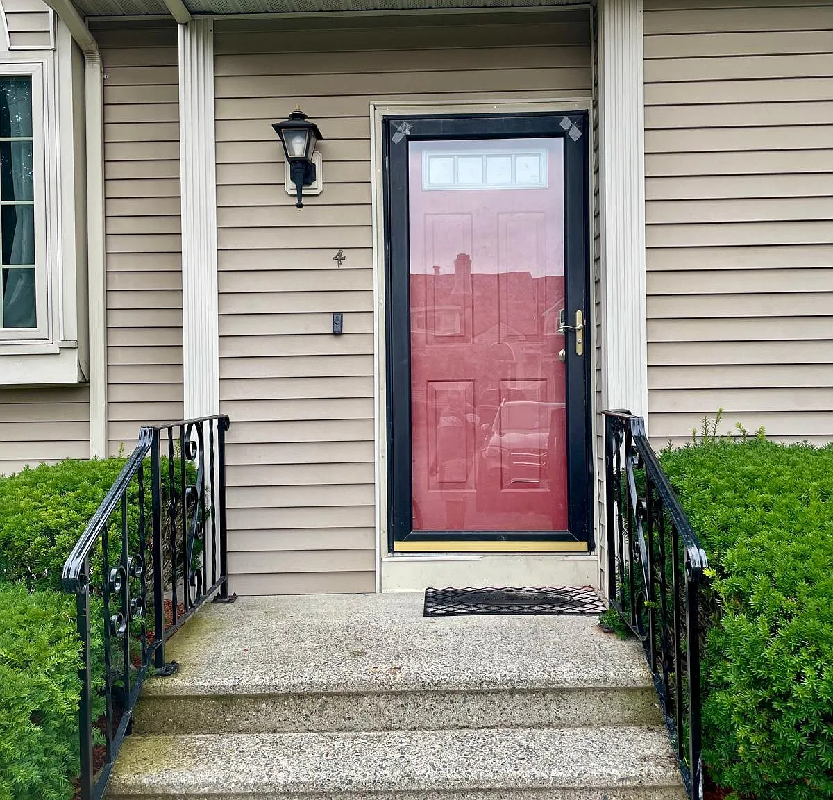 237 South St — Photo 1