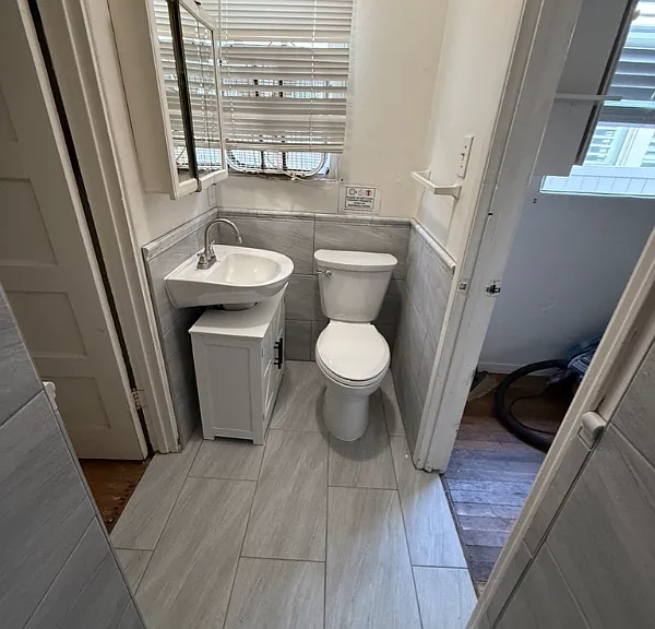 728 Venice Ct — Photo 27