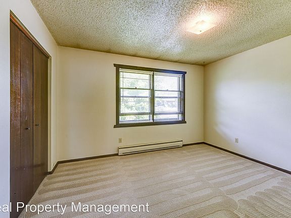 4th image of 2223 Dexter Dr Unit 3