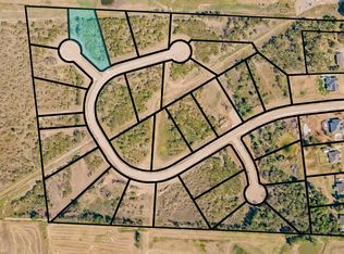 4700 Coyote Ct, Joshua, TX 76058