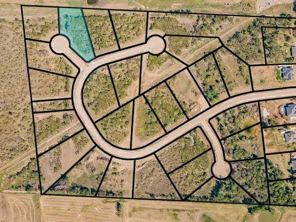 4700 Coyote Ct, Joshua, TX 76058