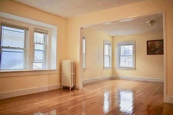 1st image of 127 W Elm Ave #2