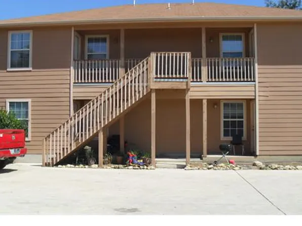 19868 Clayton St Unit 4, Somerset, TX 78069