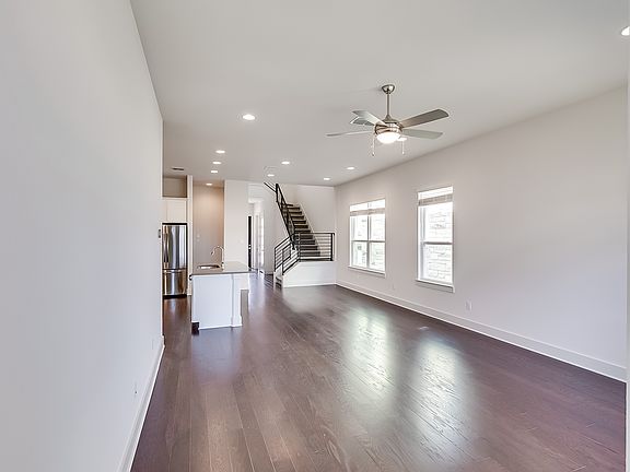 5th image of 1531 N Red Bud Ln #38